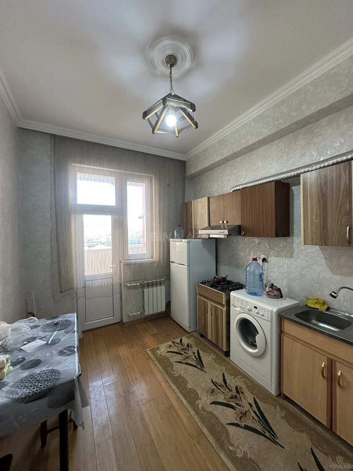 Satılır 2 otaqlı mənzil 64 m²