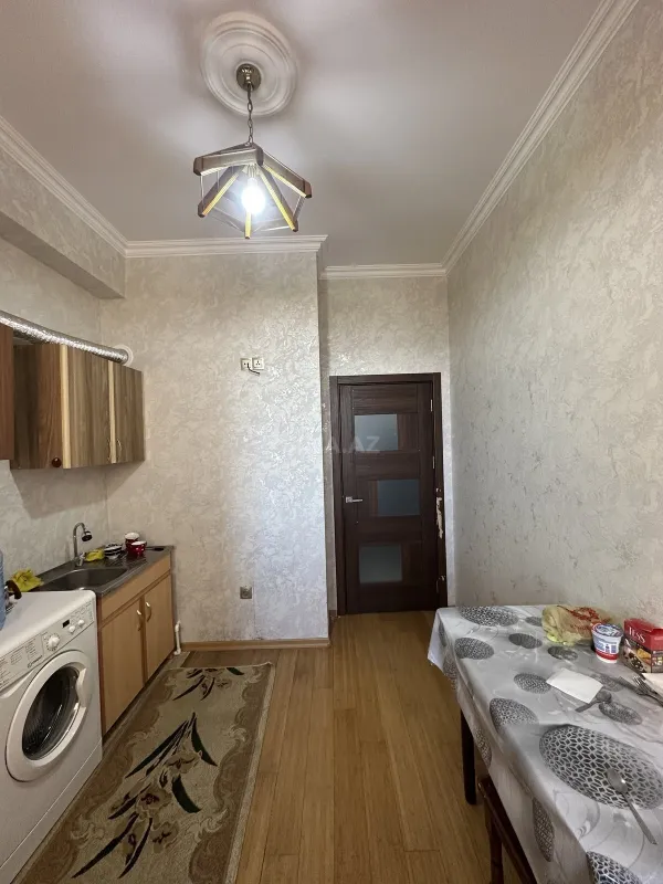 Satılır 2 otaqlı mənzil 64 m²