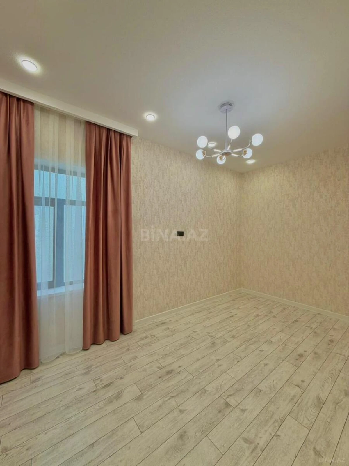 Satılır 4 otaqlı həyət evi 170 m²