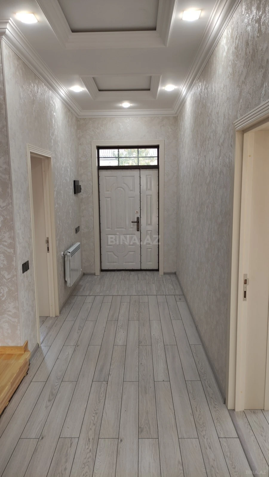 Satılır 6 otaqlı həyət evi 211 m²