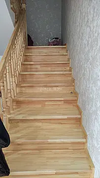 Satılır 6 otaqlı həyət evi 211 m²