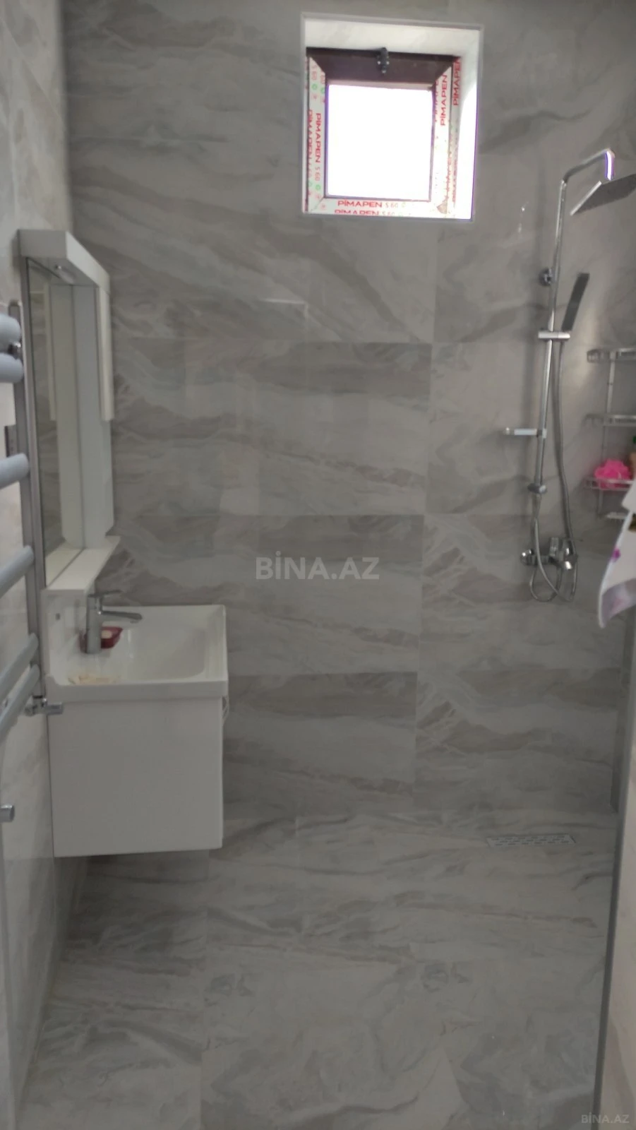 Satılır 6 otaqlı həyət evi 211 m²