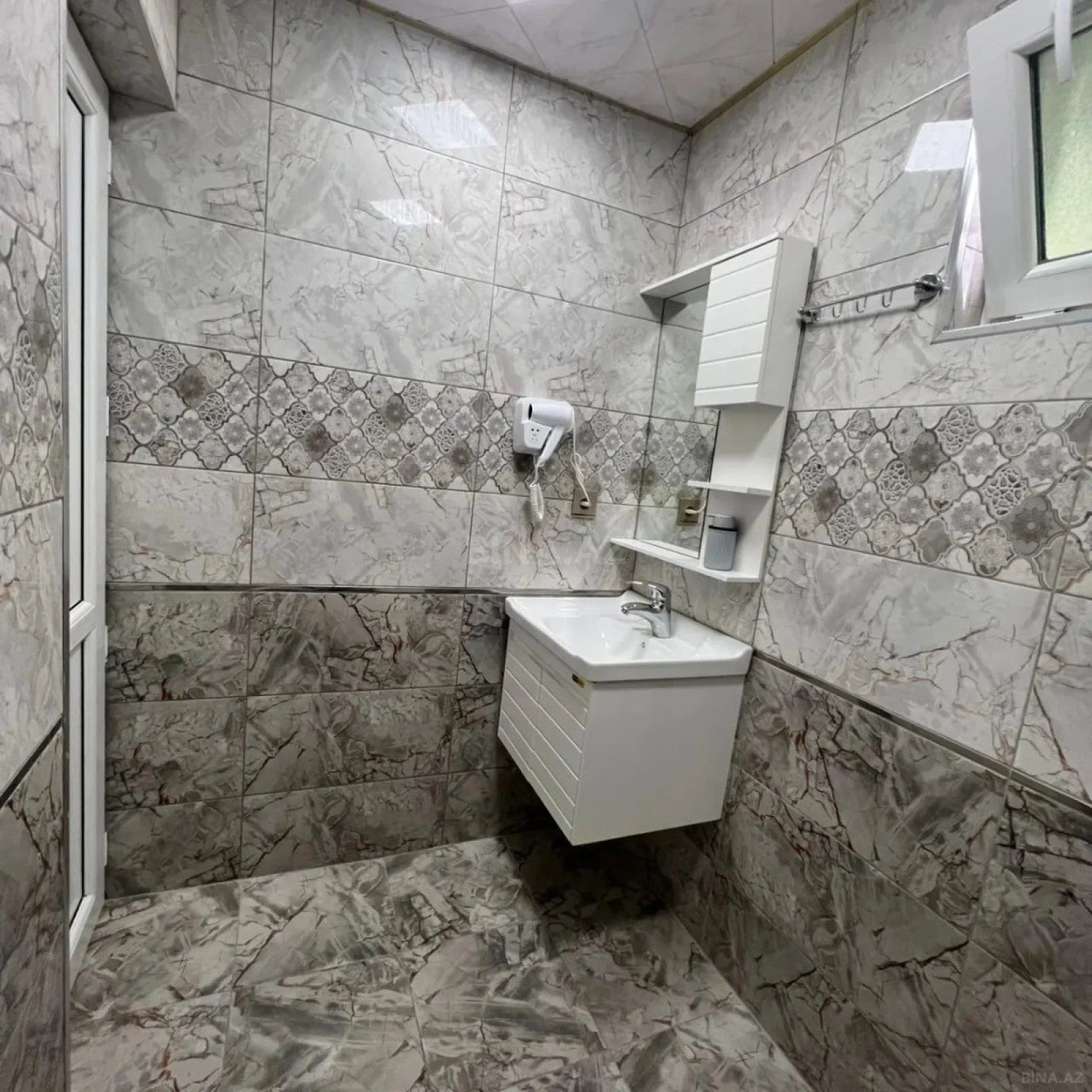 Kirayə verilir 3 otaqlı həyət evi 120 m²