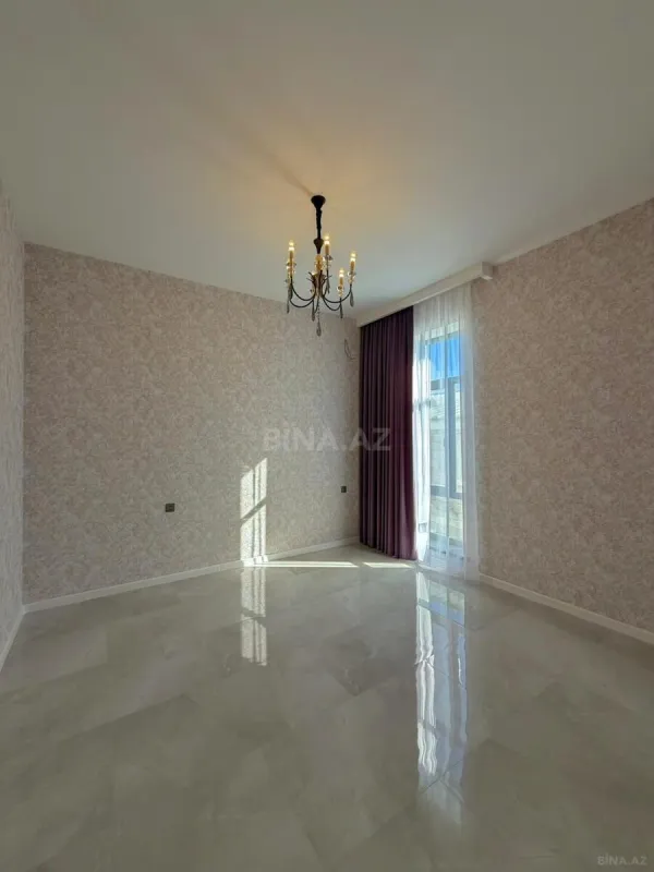 Satılır 4 otaqlı həyət evi 250 m²