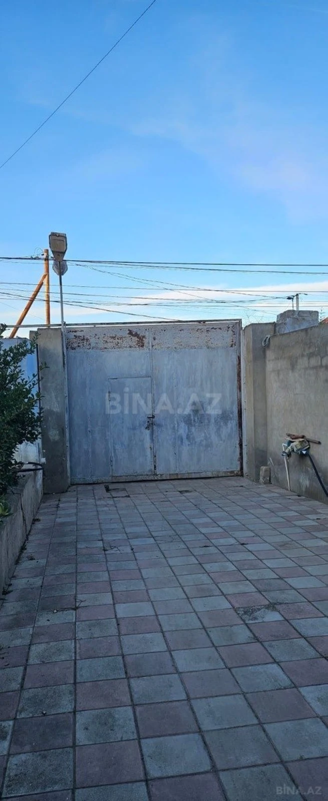 Satılır 5 otaqlı həyət evi 170 m²