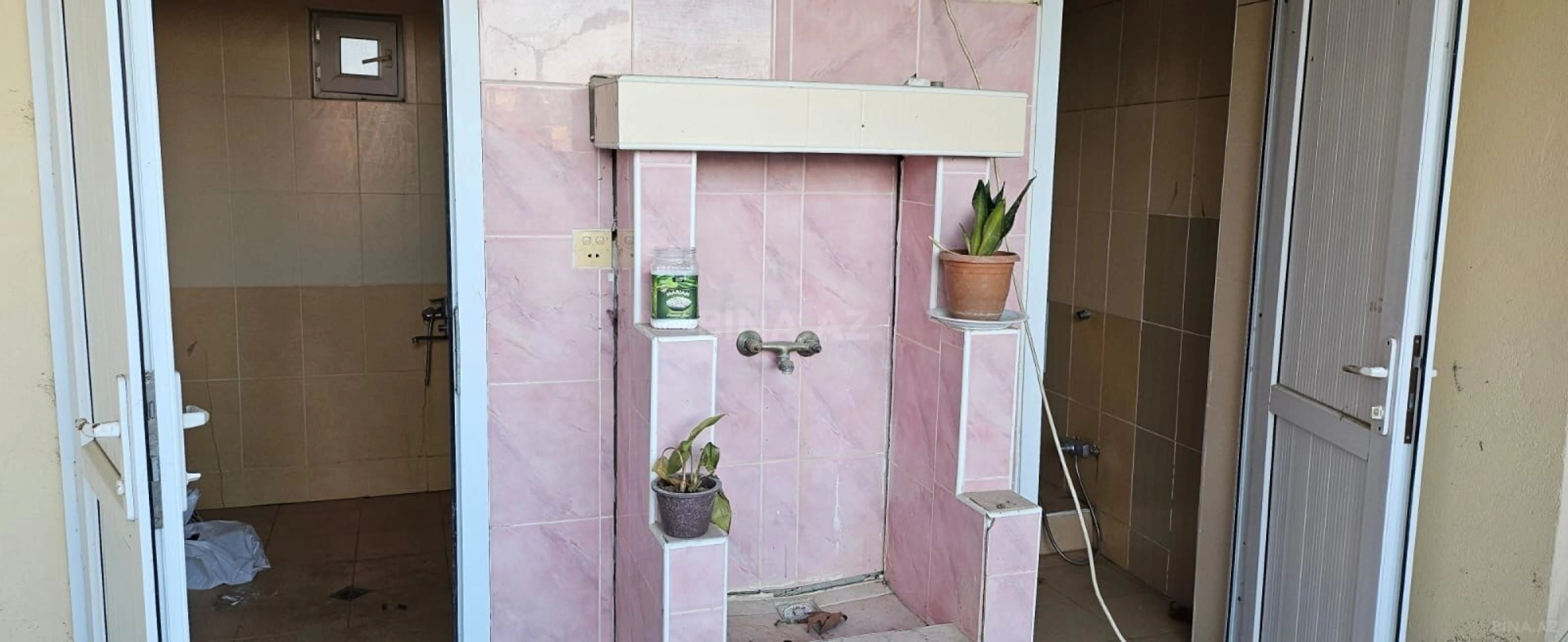 Satılır 5 otaqlı həyət evi 170 m²