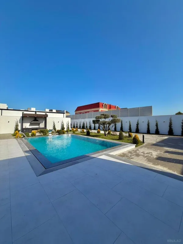 Satılır 5 otaqlı həyət evi 260 m²