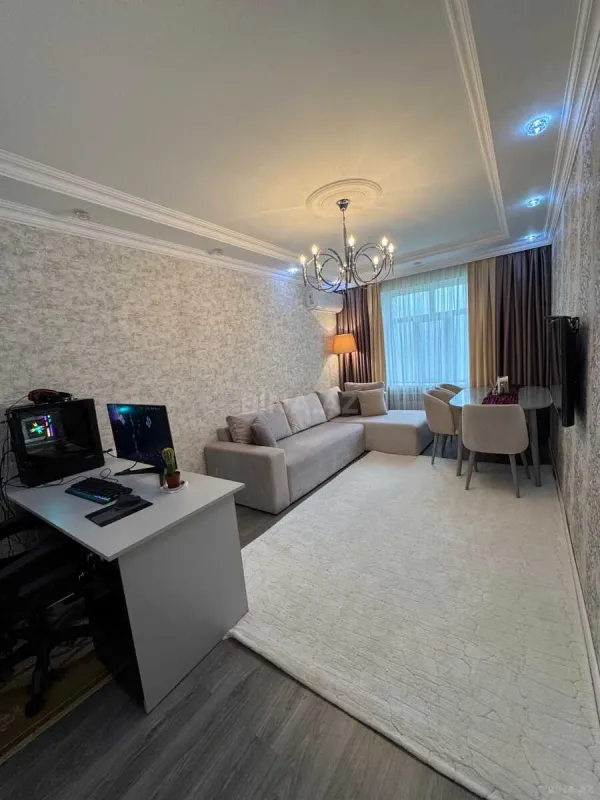 Satılır 2 otaqlı mənzil 55 m²