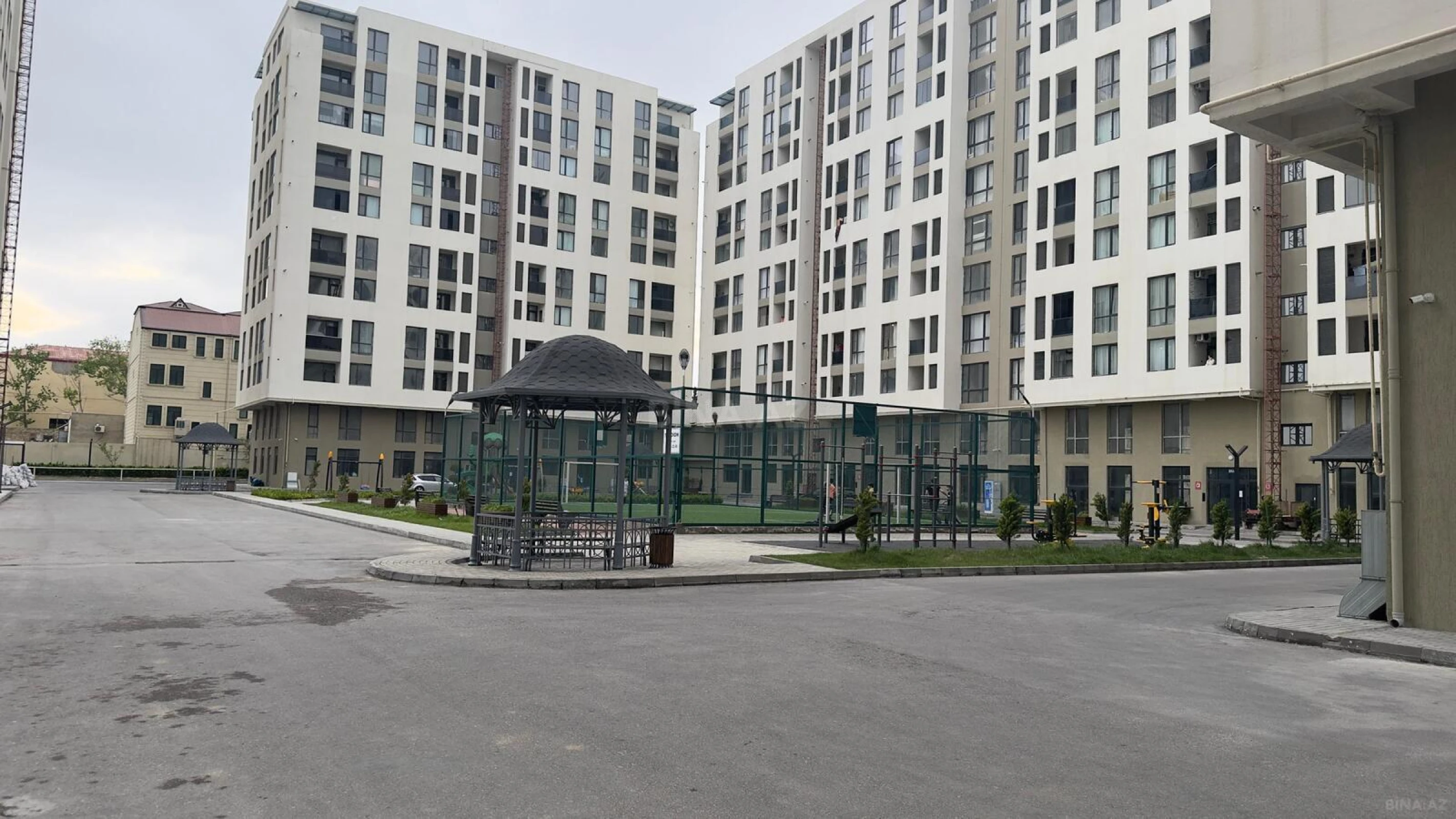 Satılır 3 otaqlı mənzil 75 m²