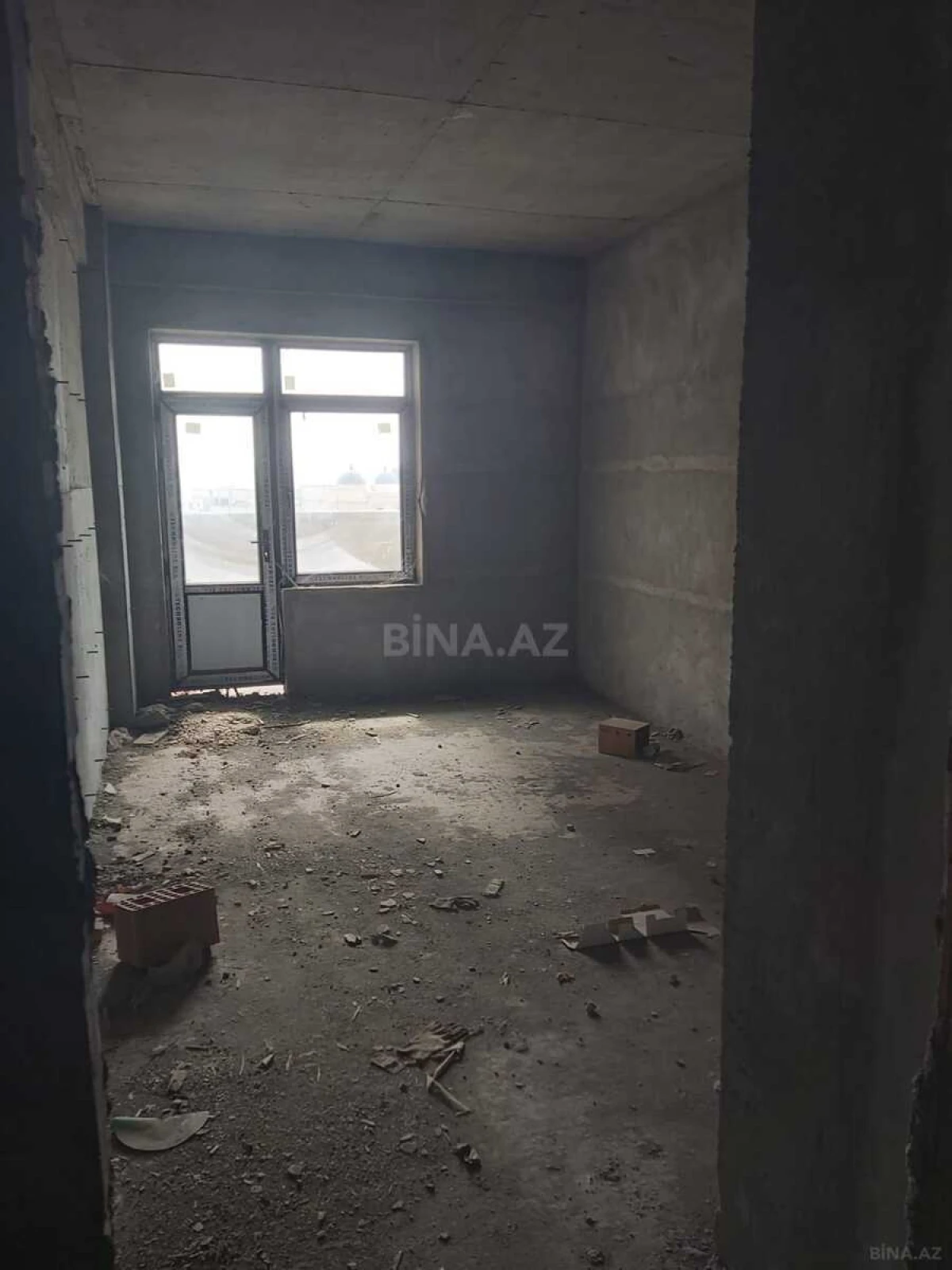 Satılır 3 otaqlı mənzil 75 m²