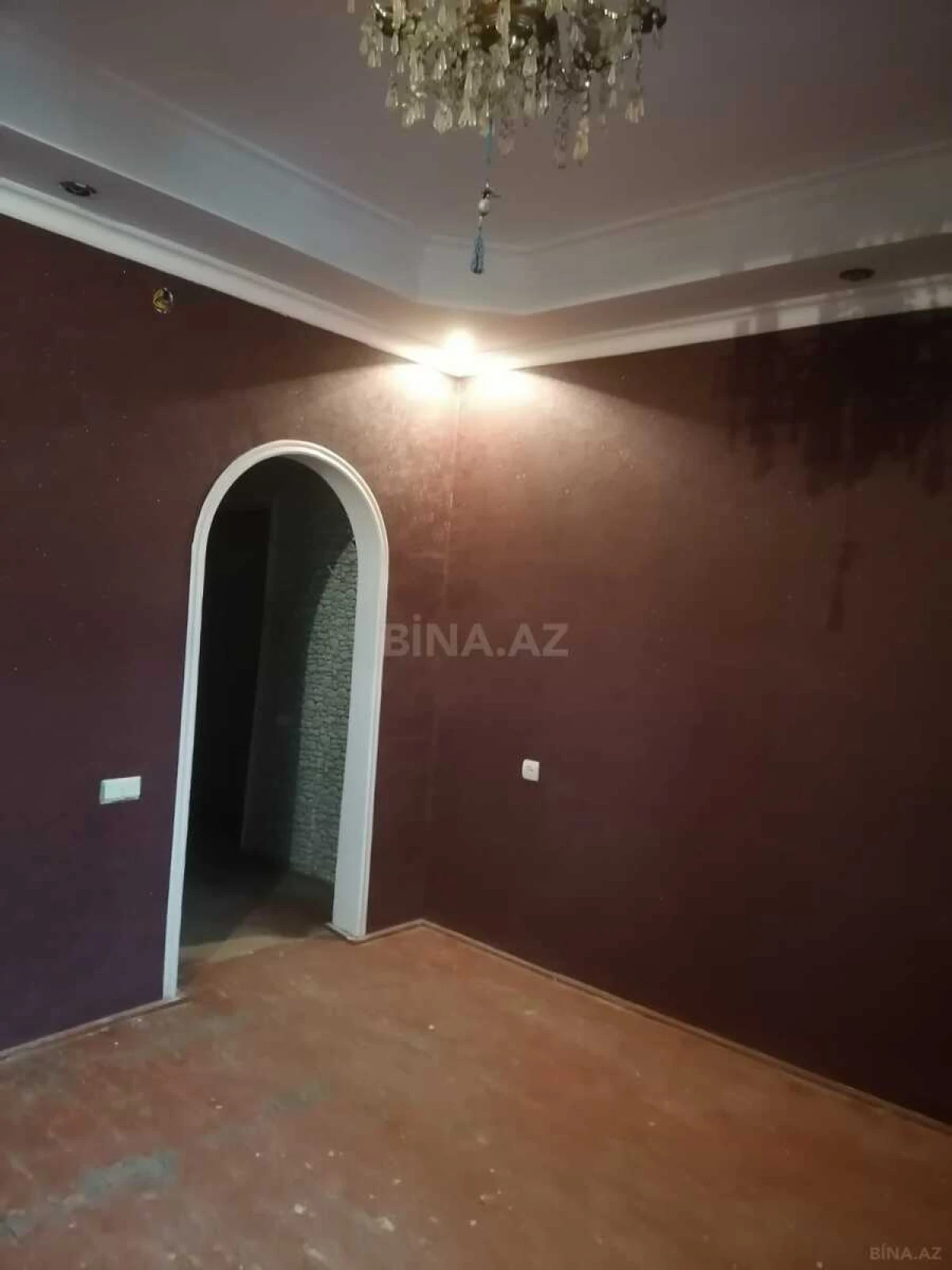 Satılır 2 otaqlı mənzil 42 m²