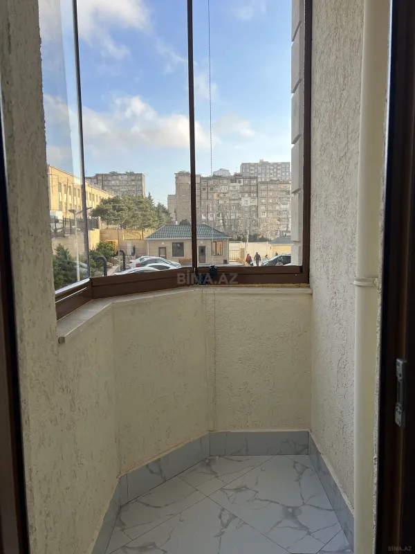 Satılır 3 otaqlı mənzil 86 m²
