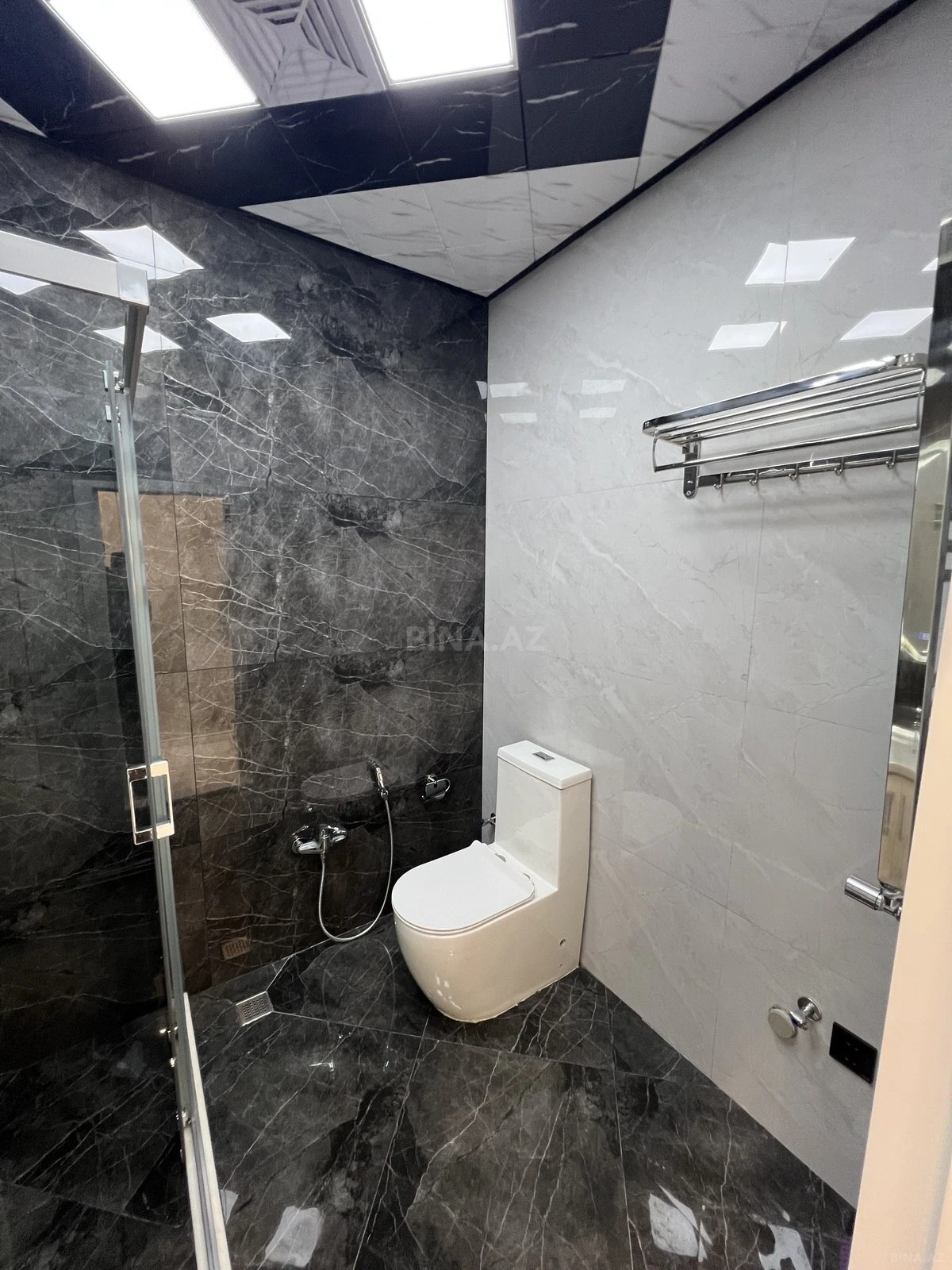 Satılır 3 otaqlı mənzil 86 m²