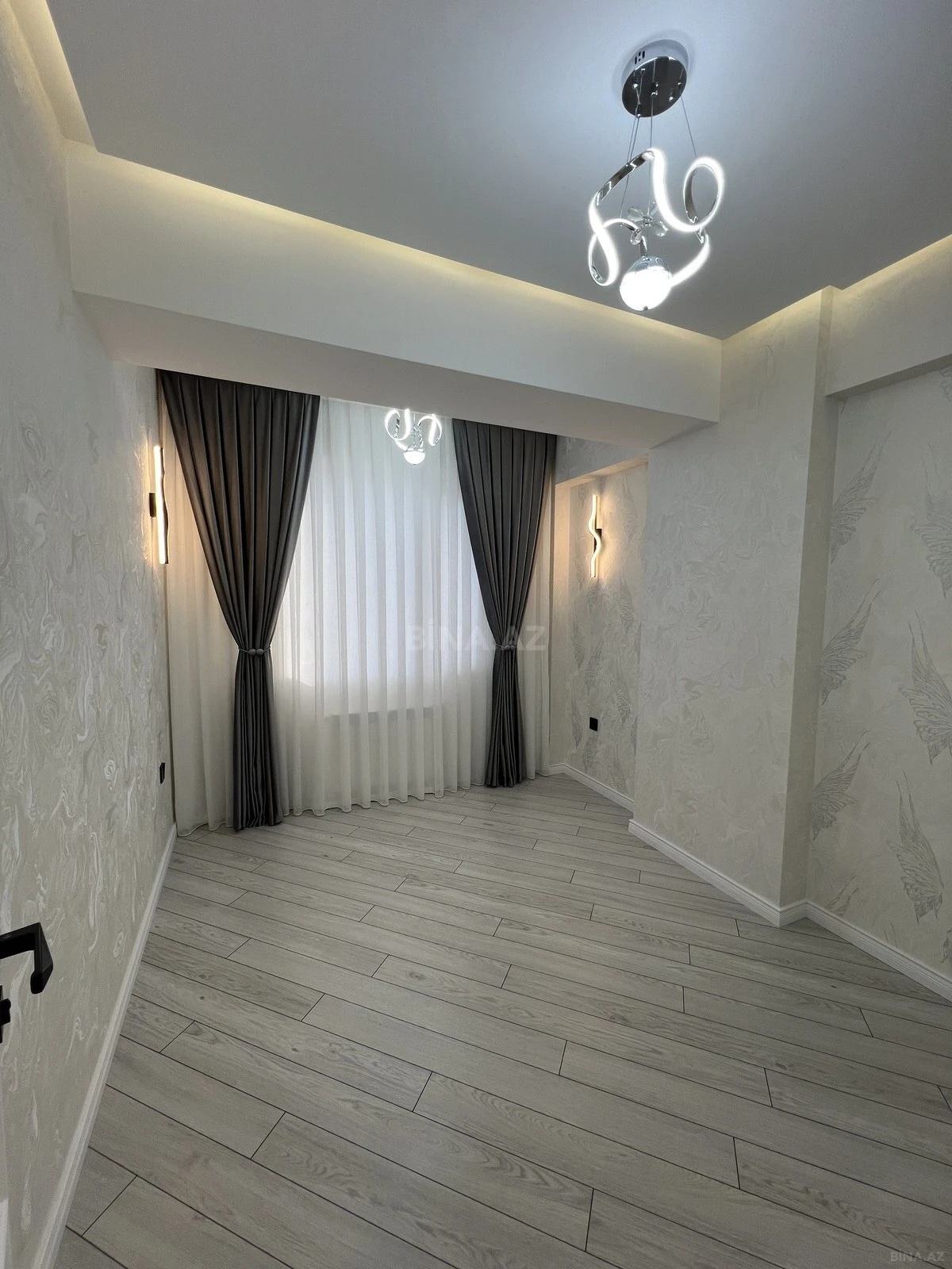 Satılır 3 otaqlı mənzil 86 m²