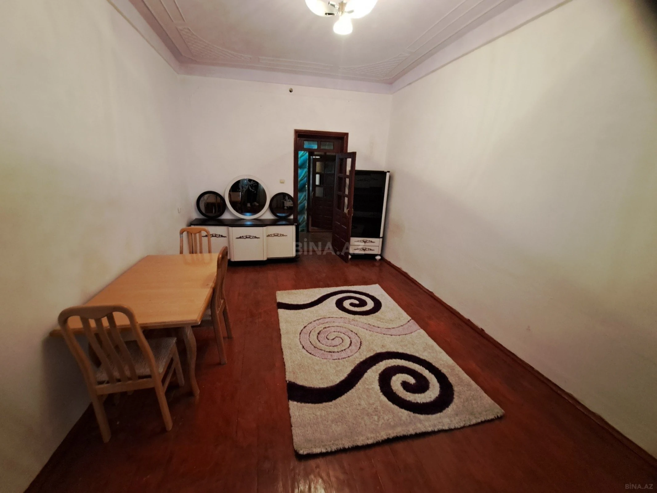Kirayə verilir 2 otaqlı mənzil 65 m²