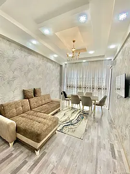 Kirayə verilir 2 otaqlı mənzil 60 m²