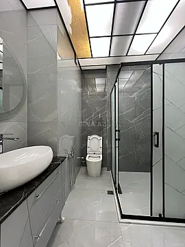Kirayə verilir 2 otaqlı mənzil 87 m²