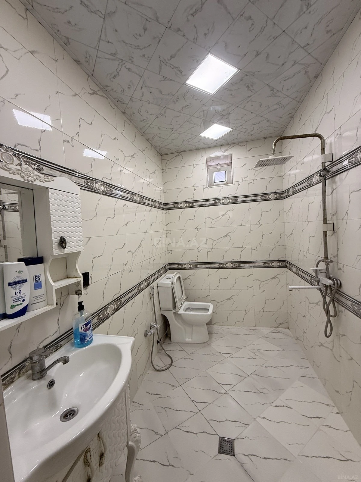 Satılır 4 otaqlı həyət evi 120 m²