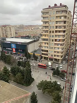 Satılır 2 otaqlı mənzil 72 m²