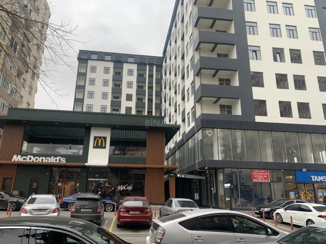 Satılır 2 otaqlı mənzil 72 m²