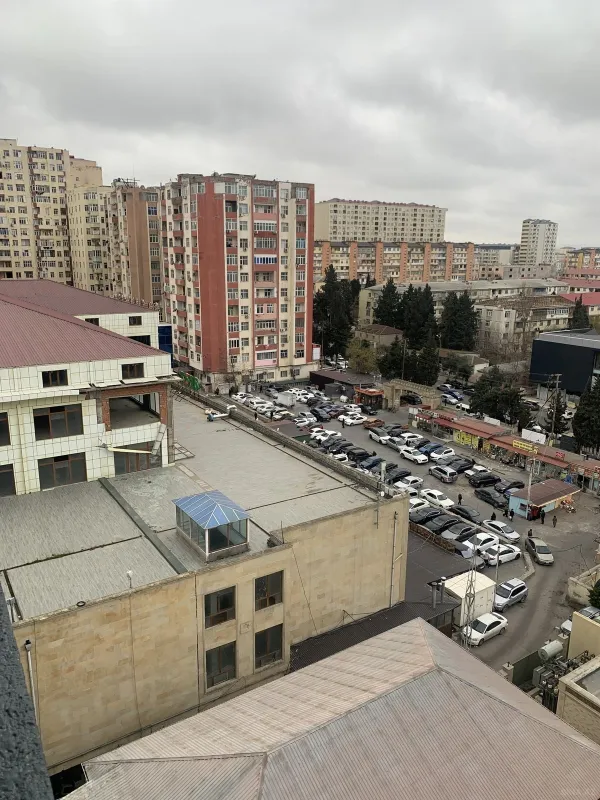 Satılır 2 otaqlı mənzil 72 m²