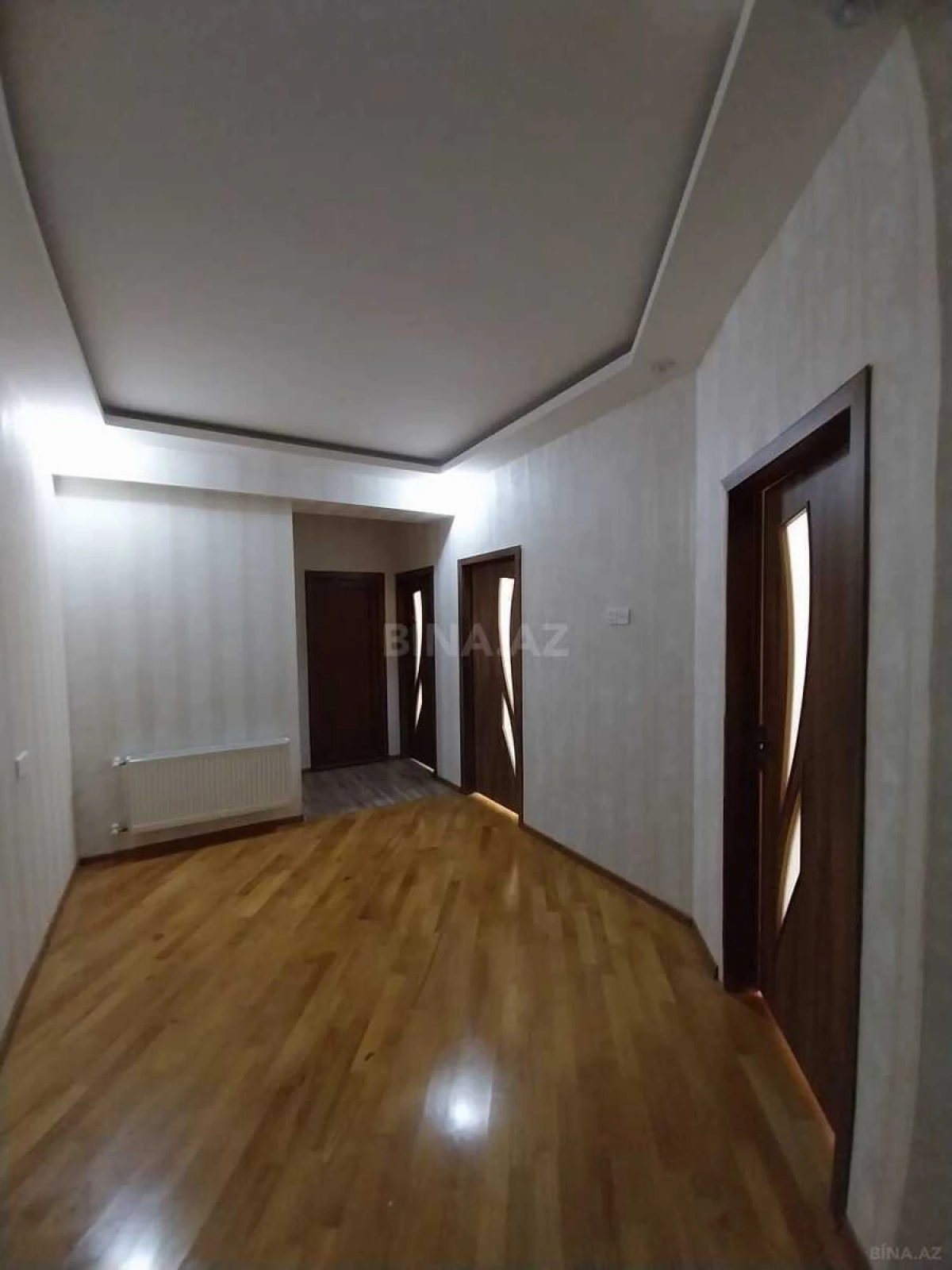 Kirayə verilir 2 otaqlı mənzil 90 m²