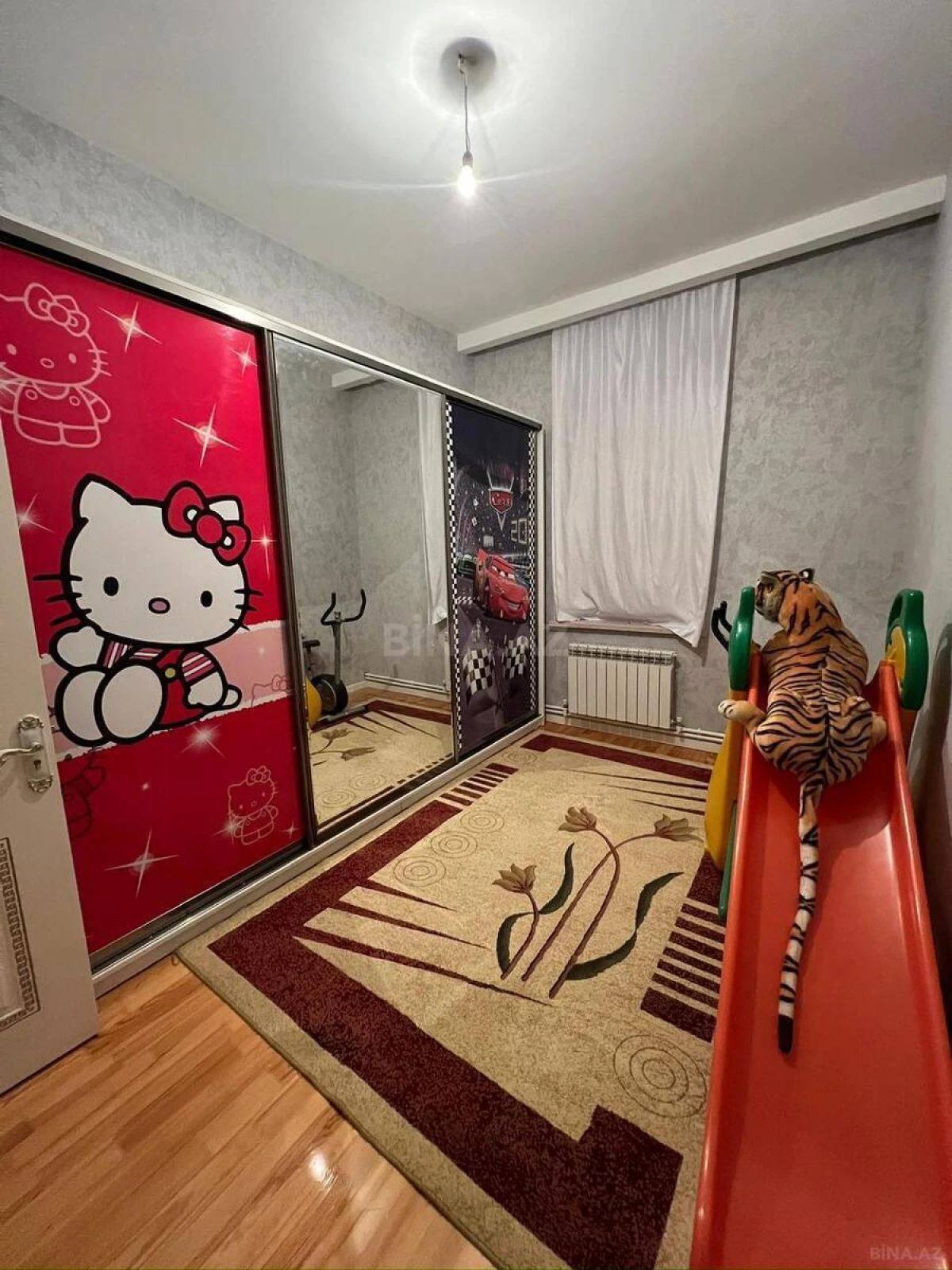 Satılır 6 otaqlı həyət evi 200 m²