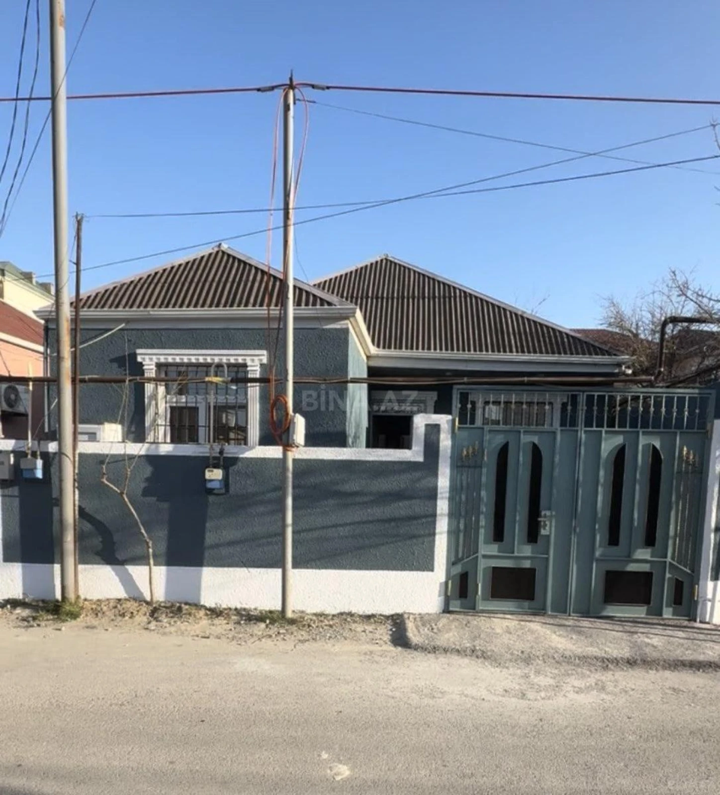 Satılır 4 otaqlı həyət evi 115 m²