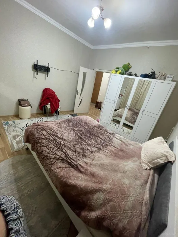 Kirayə verilir 2 otaqlı mənzil 60 m²