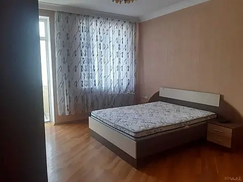 Kirayə verilir 3 otaqlı mənzil 110 m²