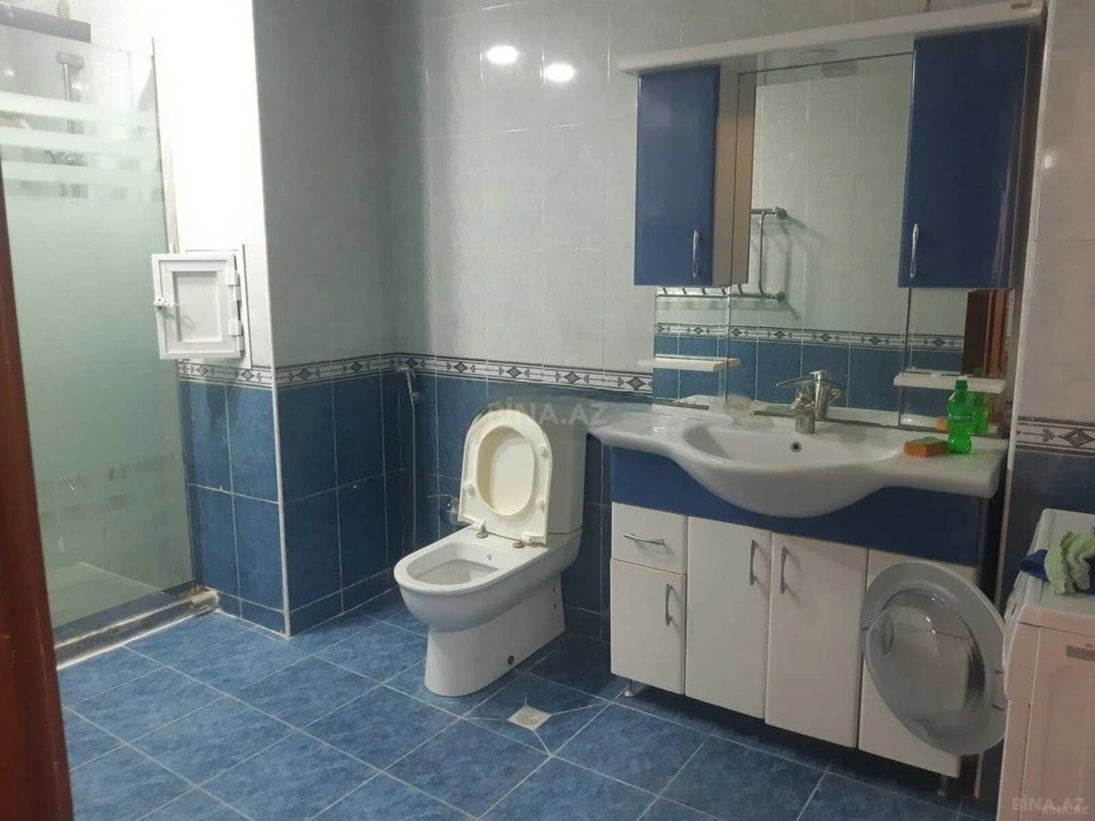 Kirayə verilir 3 otaqlı mənzil 110 m²