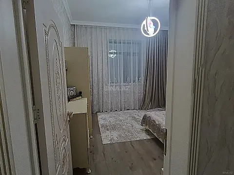 Satılır 4 otaqlı həyət evi 130 m²