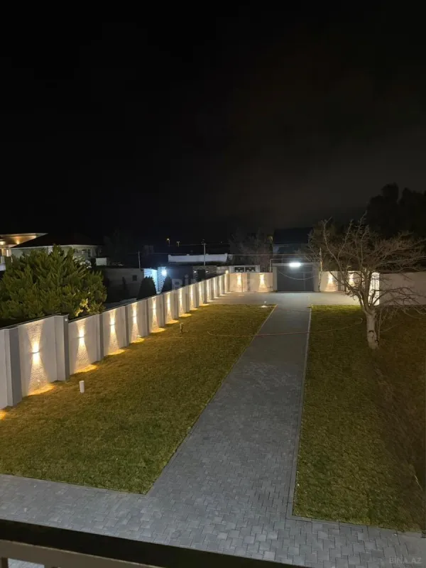 Satılır 6 otaqlı həyət evi 350 m²