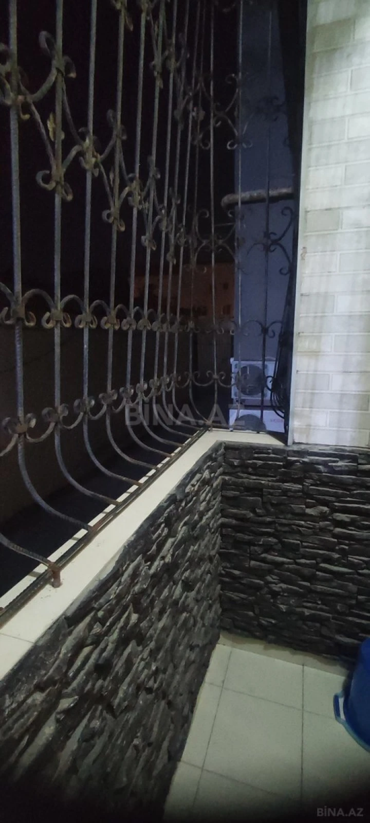 Satılır 2 otaqlı mənzil 70 m²