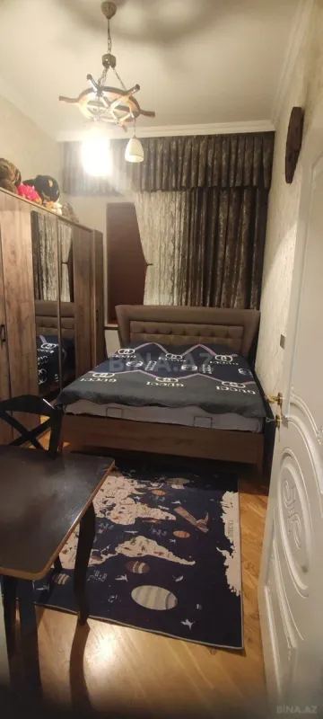 Satılır 2 otaqlı mənzil 70 m²