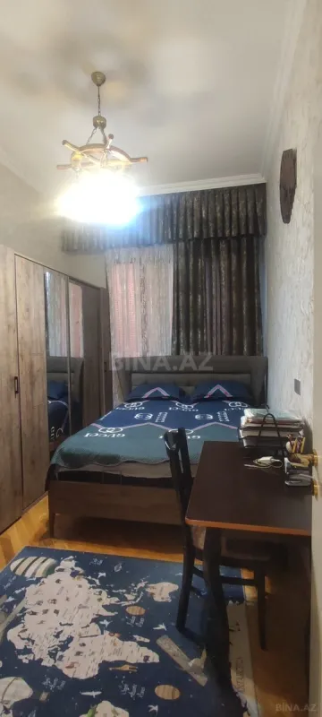 Satılır 2 otaqlı mənzil 70 m²