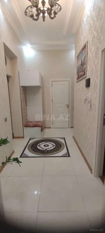 Satılır 2 otaqlı mənzil 70 m²