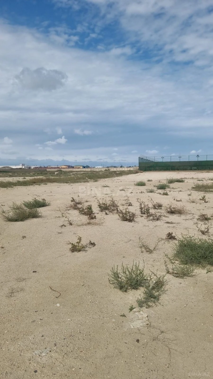 Satılır torpaq sahəsi 800 m²