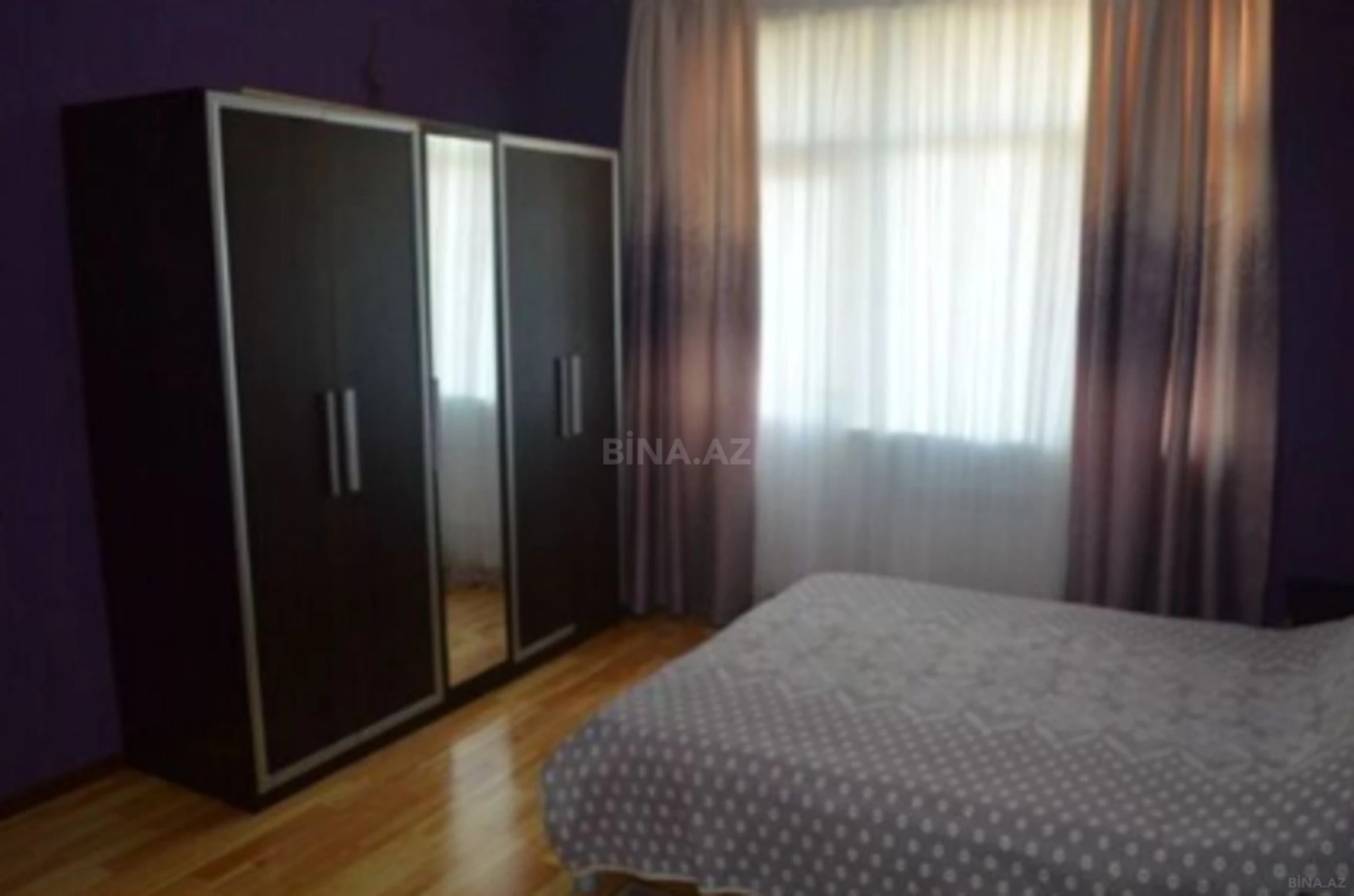 Kirayə verilir 2 otaqlı mənzil 100 m²