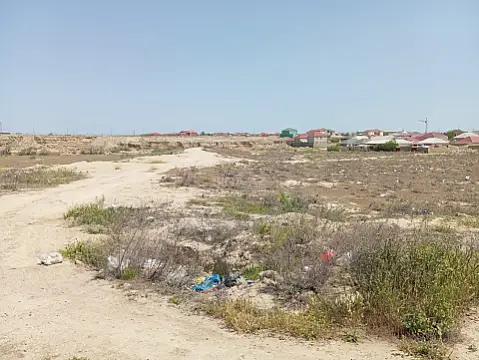 Satılır torpaq sahəsi 300 m²