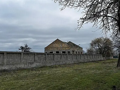 Satılır torpaq sahəsi 168 m²