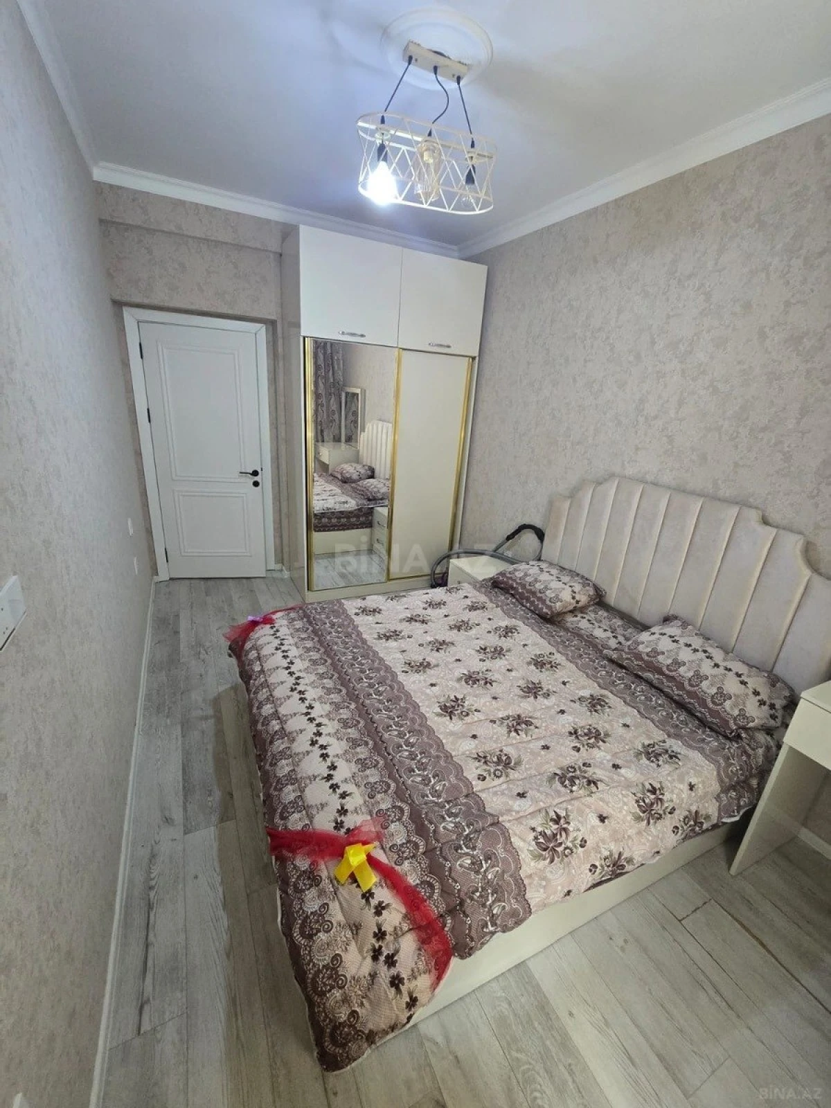Kirayə verilir 2 otaqlı mənzil 55 m²