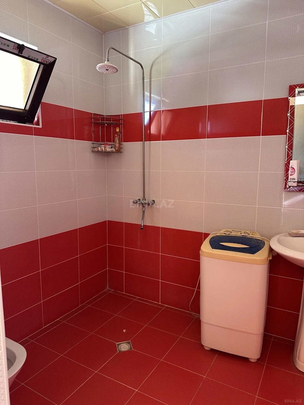 Satılır 3 otaqlı həyət evi 100 m²