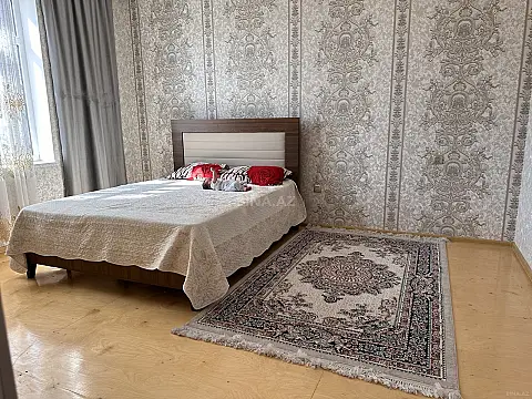 Satılır 3 otaqlı həyət evi 100 m²