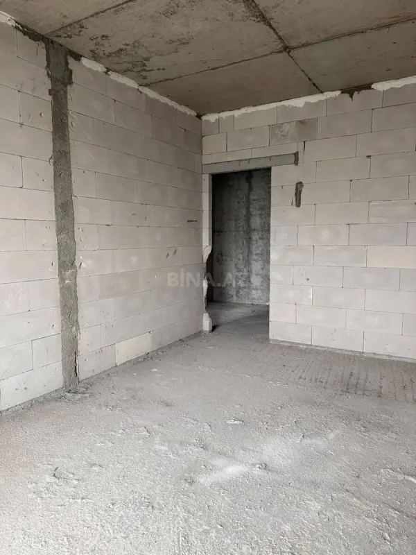 Satılır 2 otaqlı mənzil 98 m²