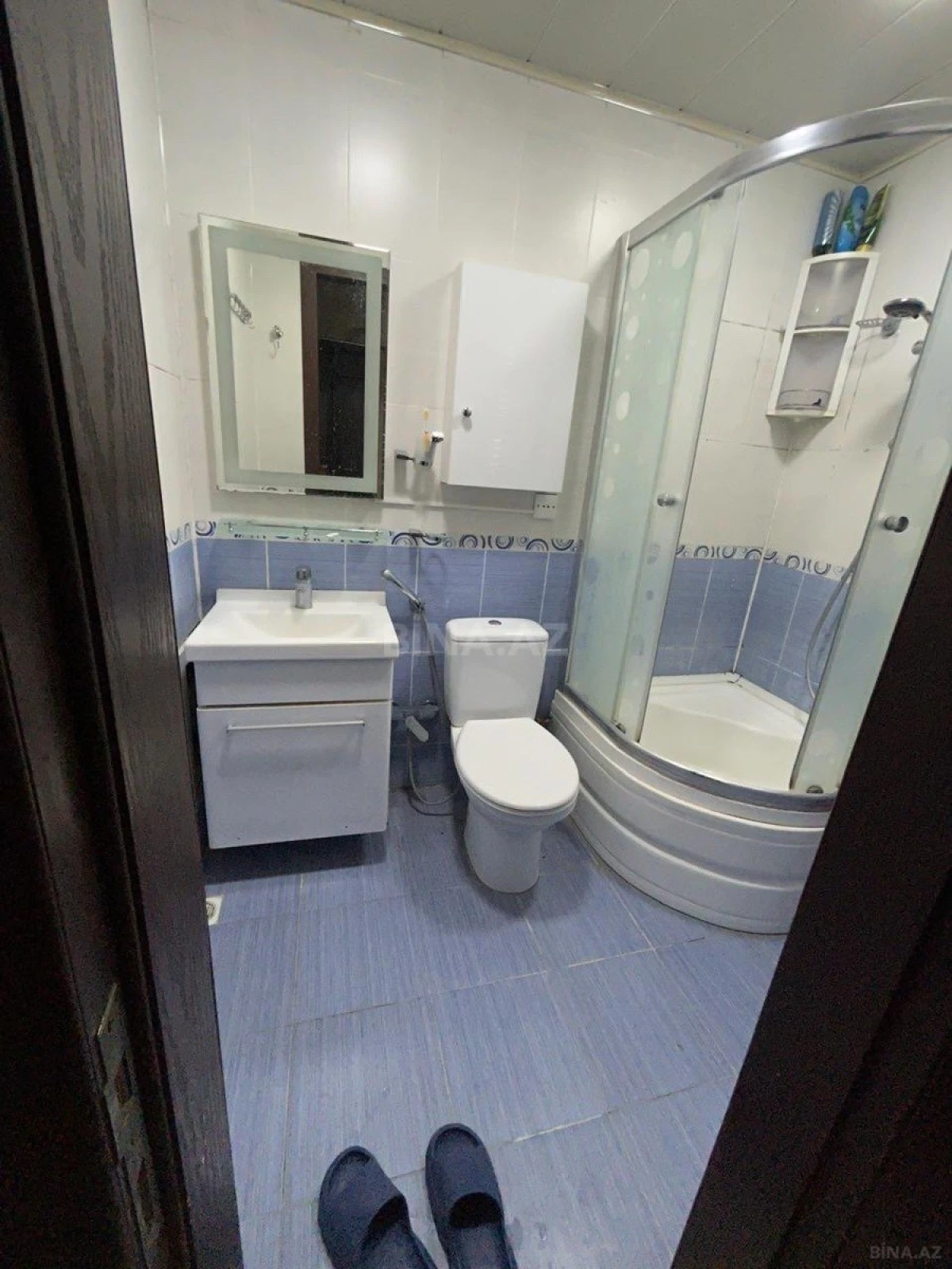 Kirayə verilir 2 otaqlı mənzil 60 m²