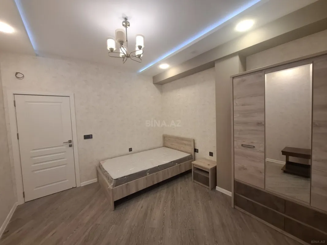 Kirayə verilir 3 otaqlı mənzil 125 m²