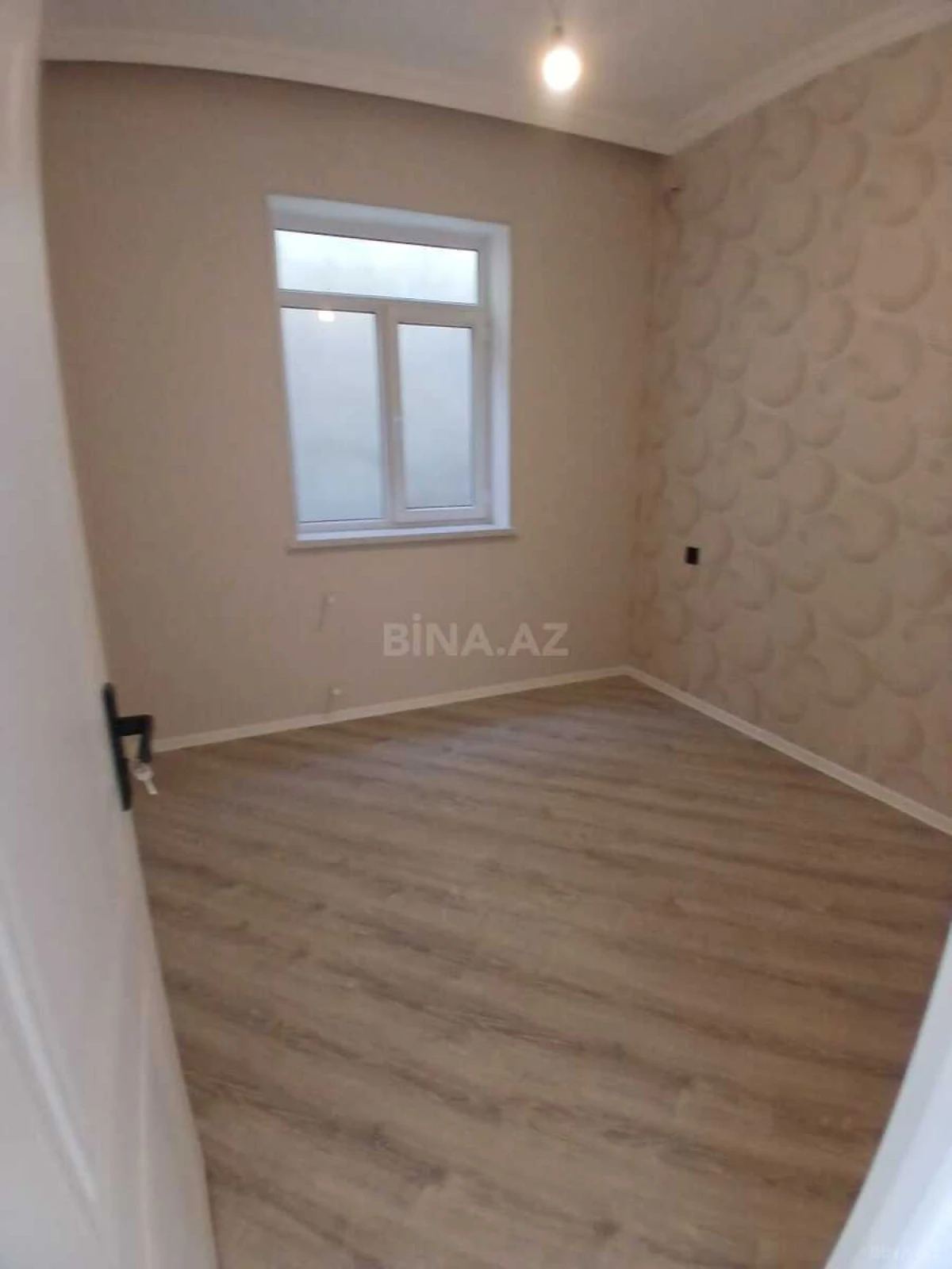 Satılır 4 otaqlı həyət evi 100 m²