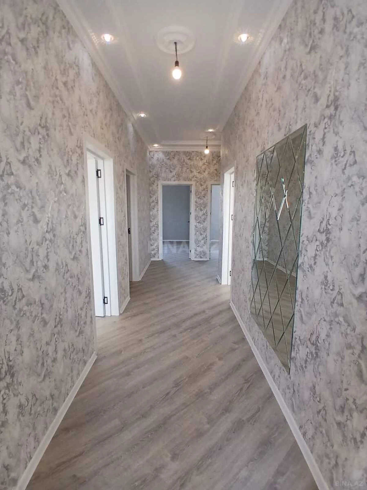 Satılır 4 otaqlı həyət evi 100 m²