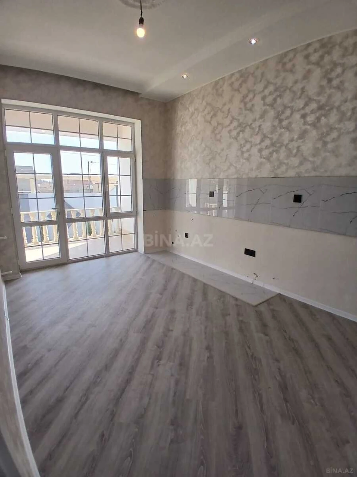 Satılır 4 otaqlı həyət evi 100 m²